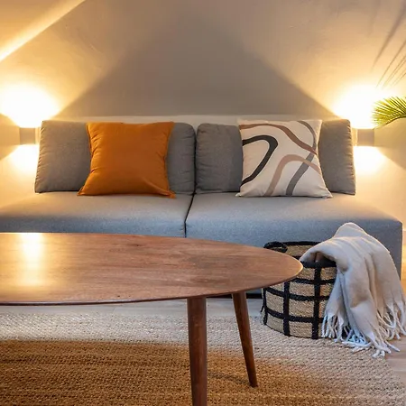 Moderno Y Reformado Apartamento Santander